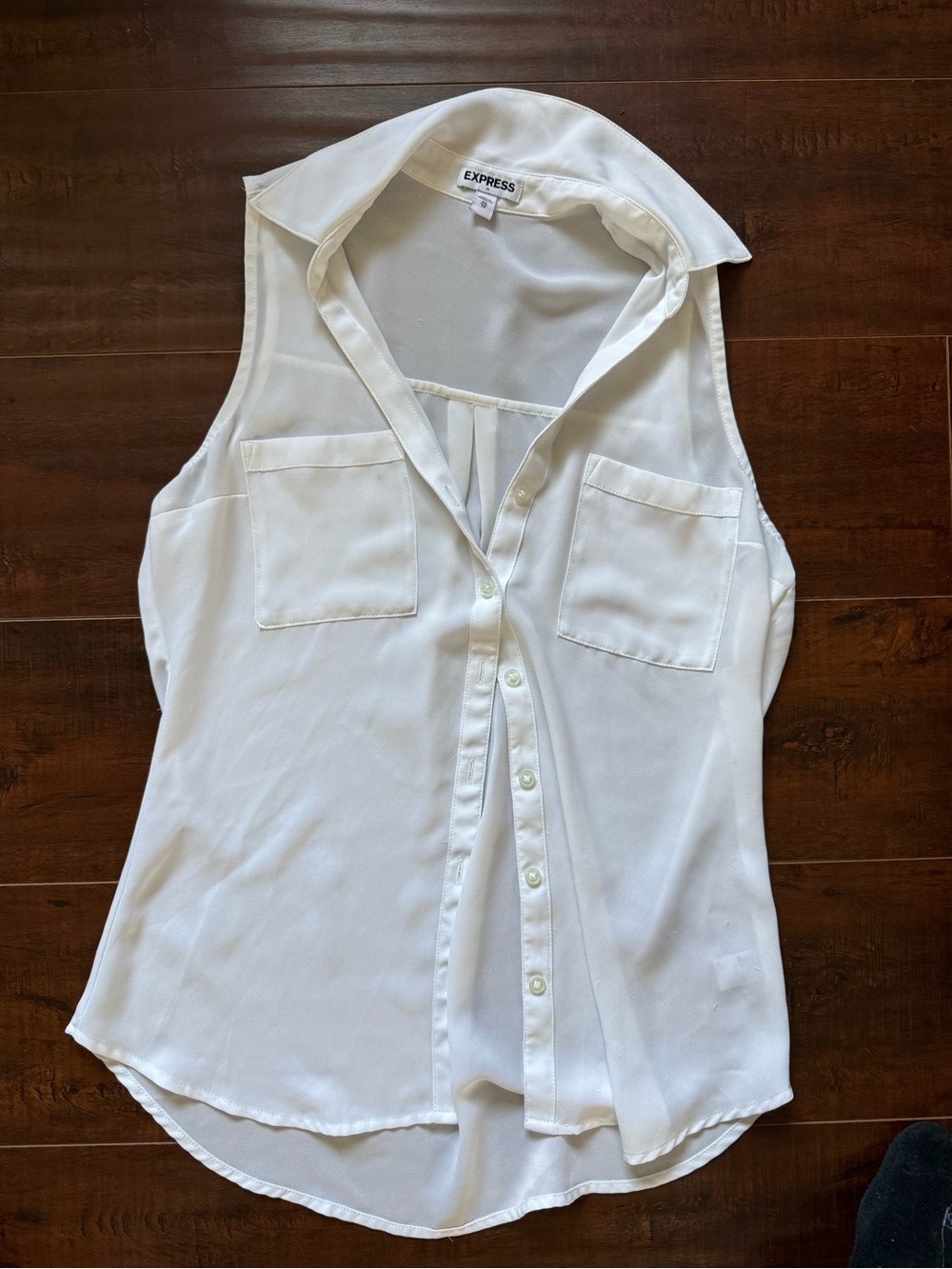 Express White Sleeveless Button-Front Pocket Shirt